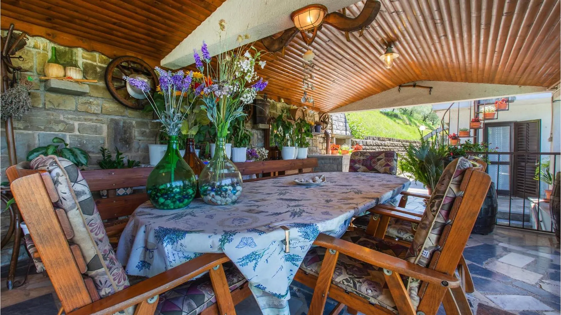 Amazing Apartment In Secovlje With Kitchen